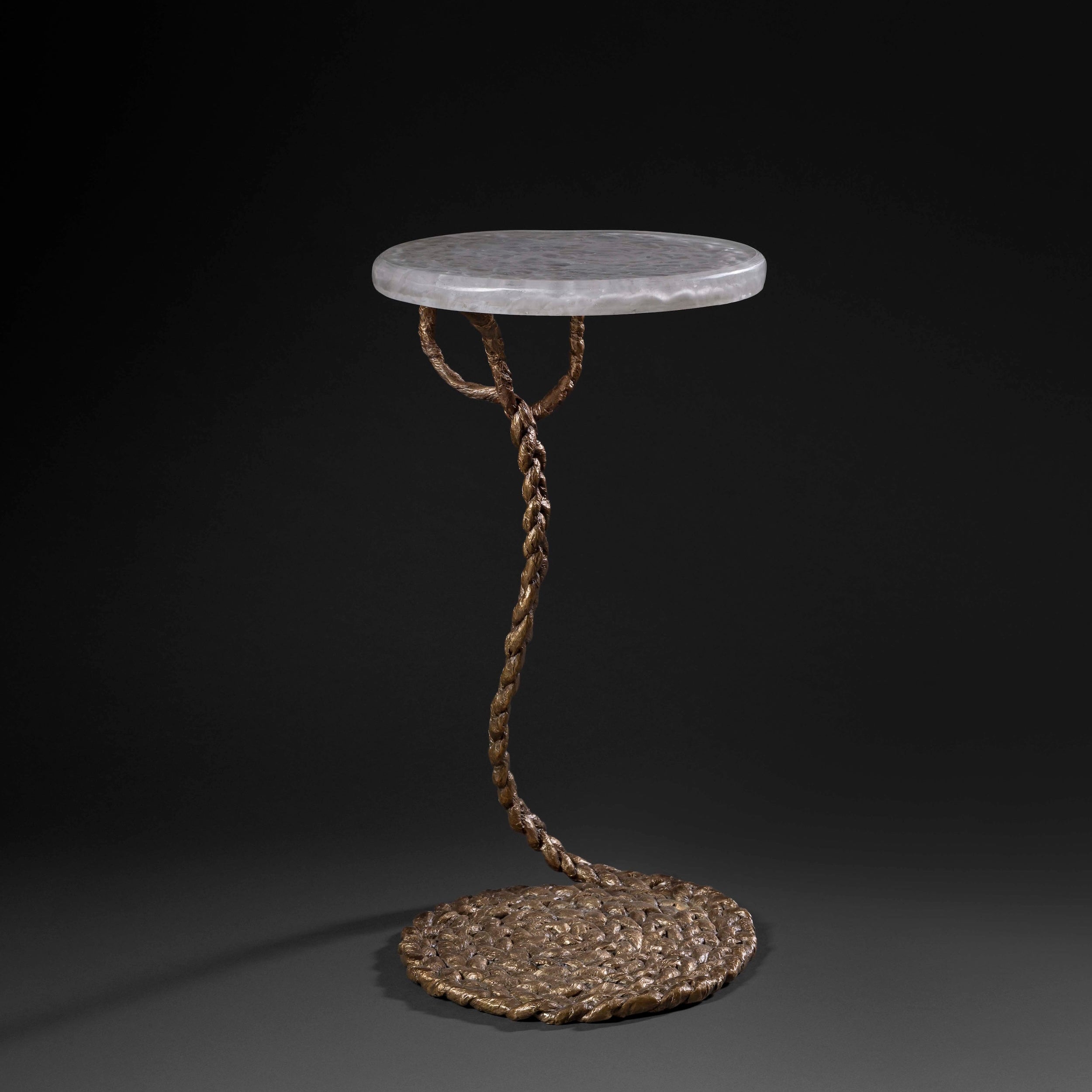 Des Tresses - Pedestal table