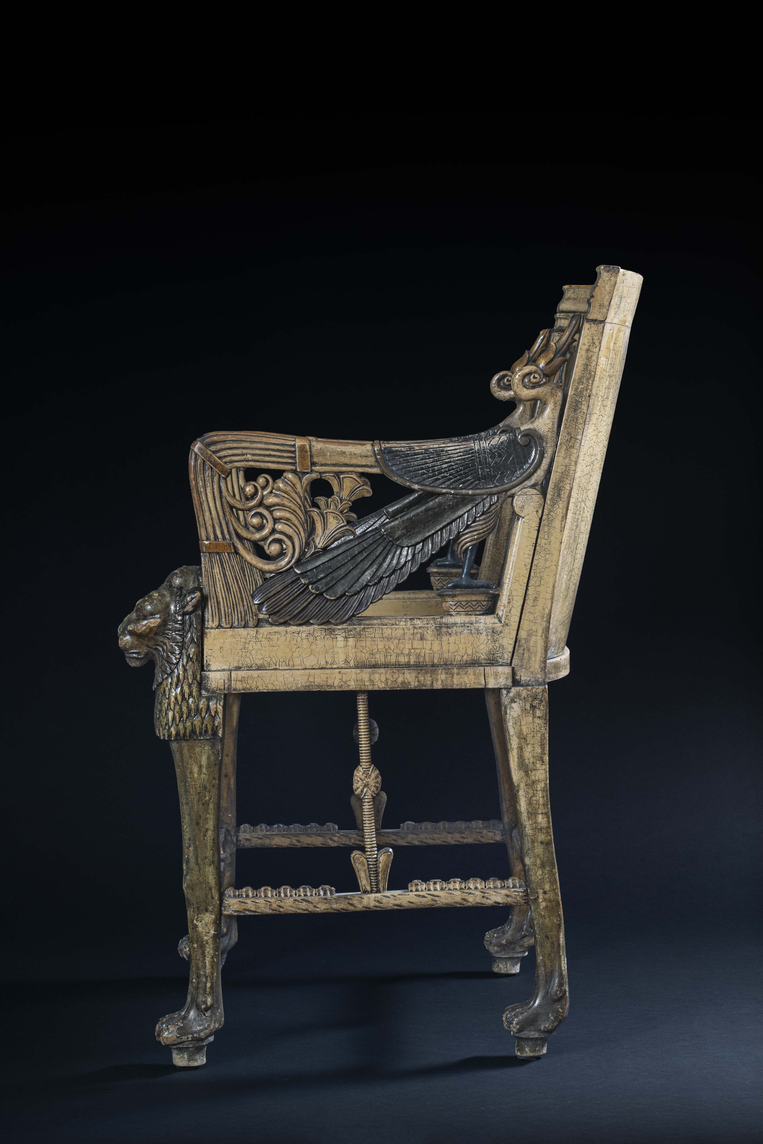 Travail italien, Paire de fauteuils Trône de Toutankhamon