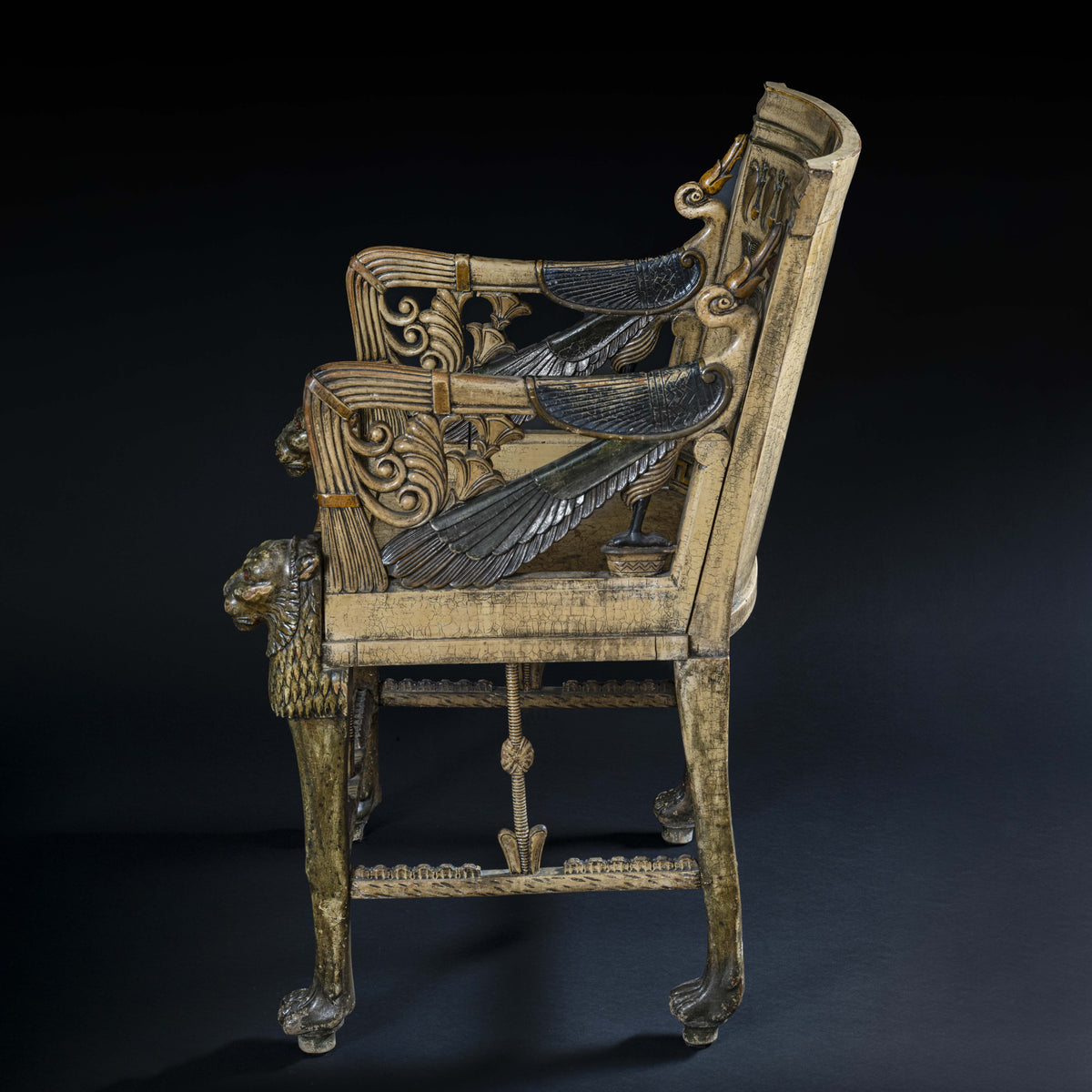 Travail italien, Paire de fauteuils Trône de Toutankhamon