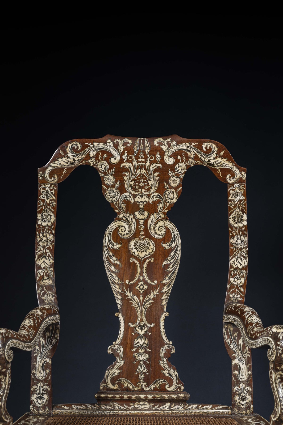 Travail anglo-indien, Vizagapatam, Spectaculaire et rare fauteuil