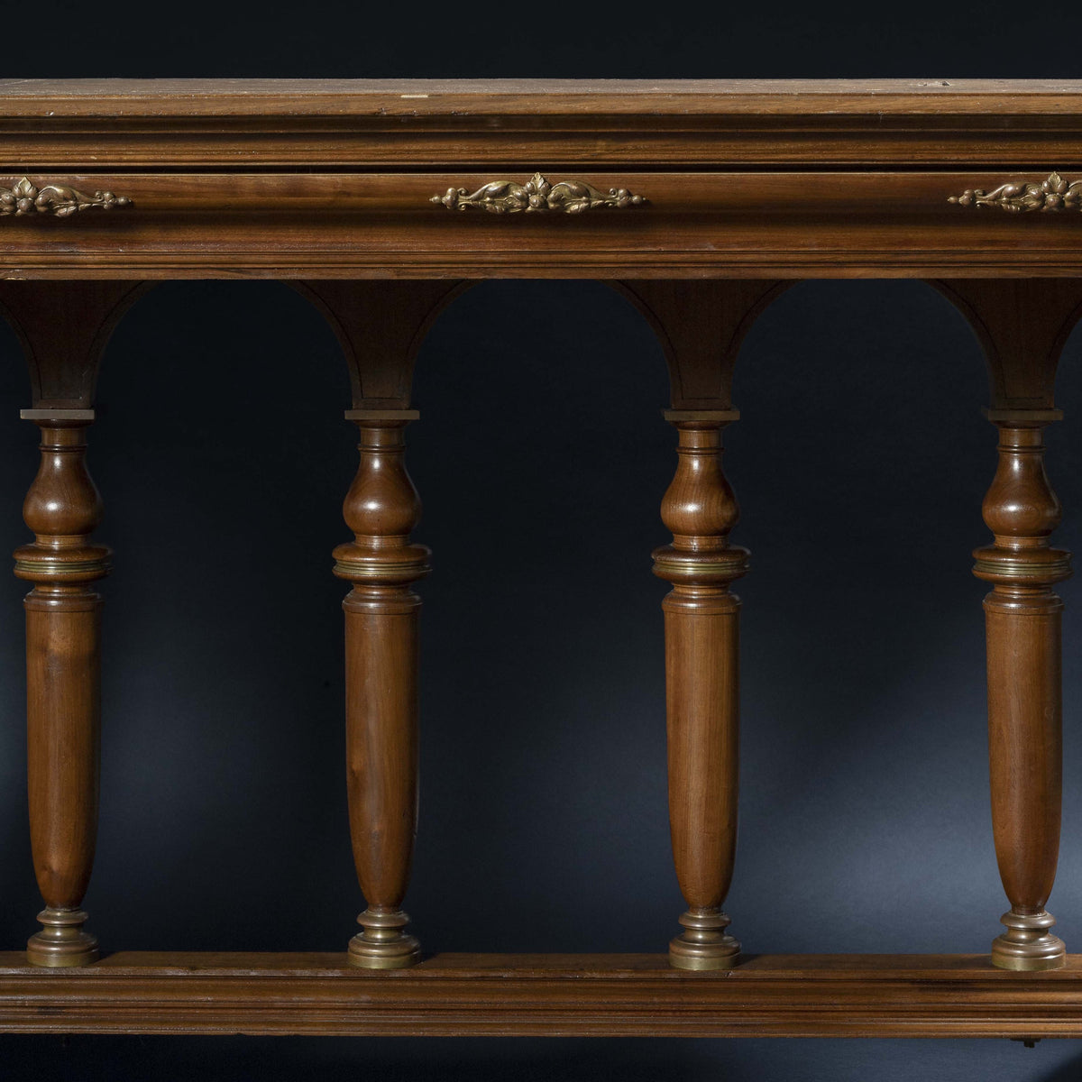 Édouard Lièvre (1829-1886), Importante table de style Renaissance, pièce unique