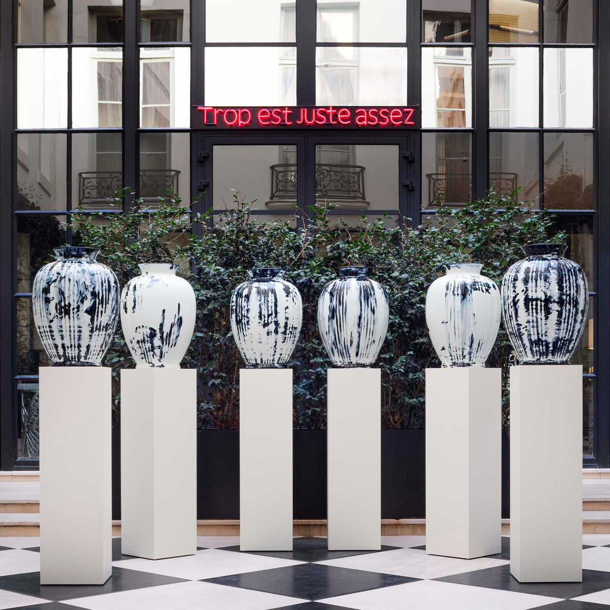 Collection One Minute Delft Black, Marcel Wanders pour PINTO