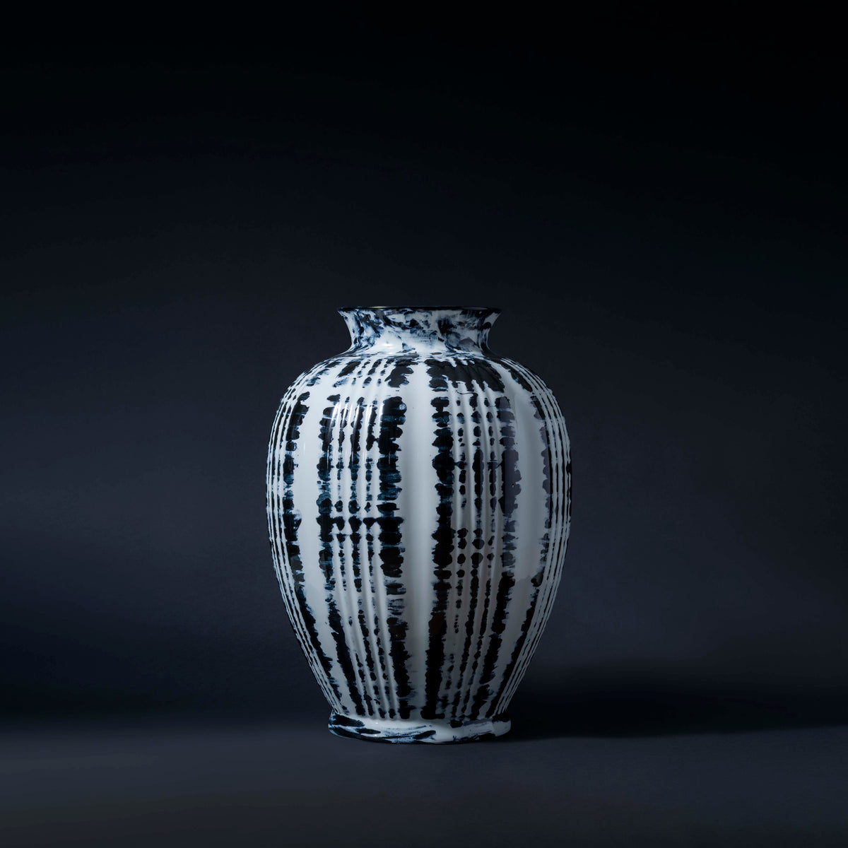 Vase One Minute Delft Black N°10, Marcel Wanders pour PINTO