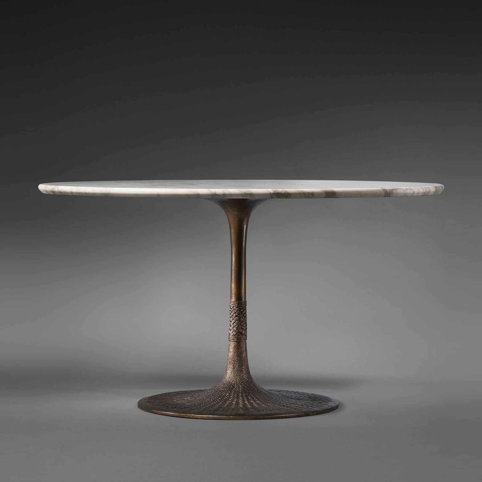 Sothis - Table