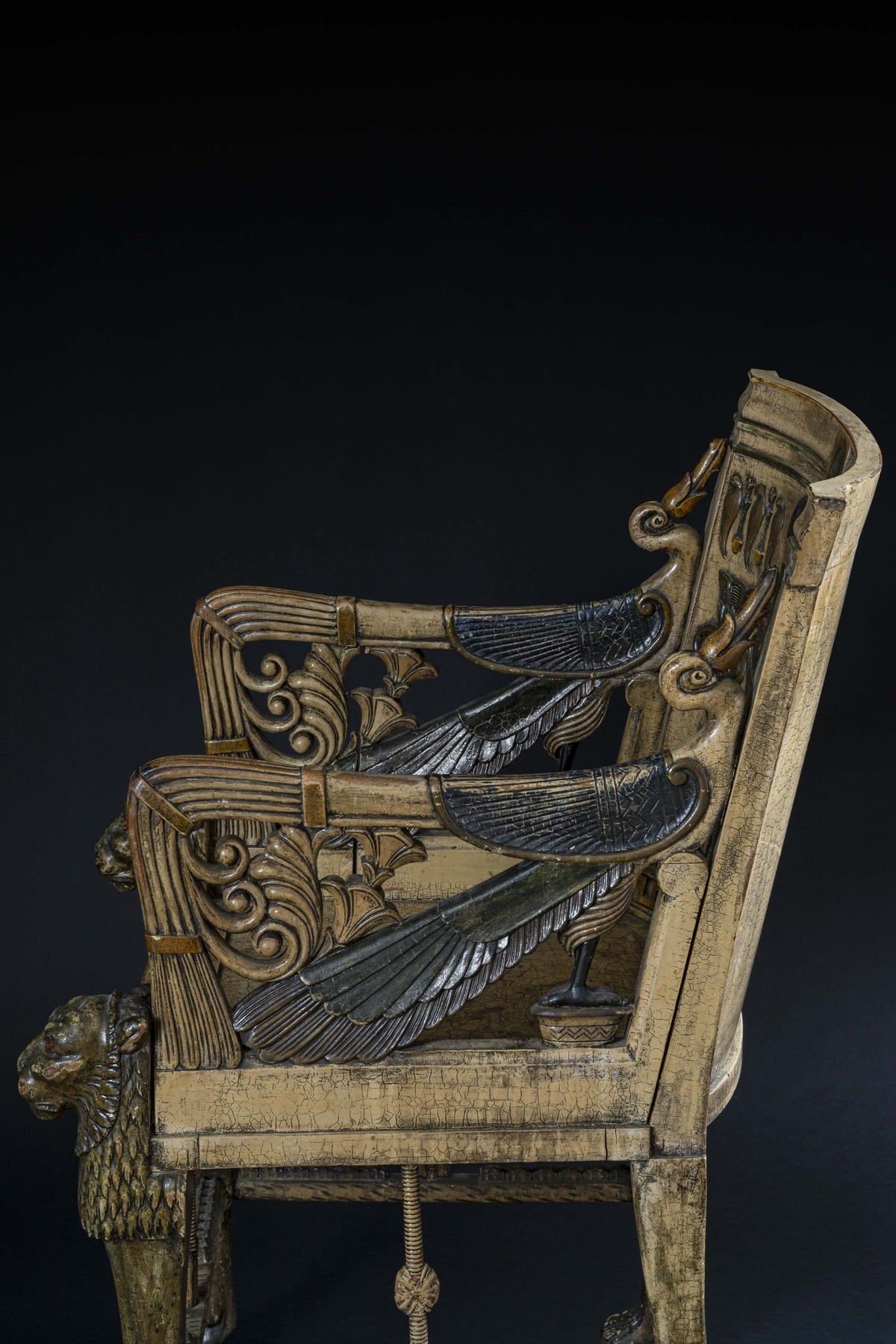 Travail italien, Paire de fauteuils Trône de Toutankhamon