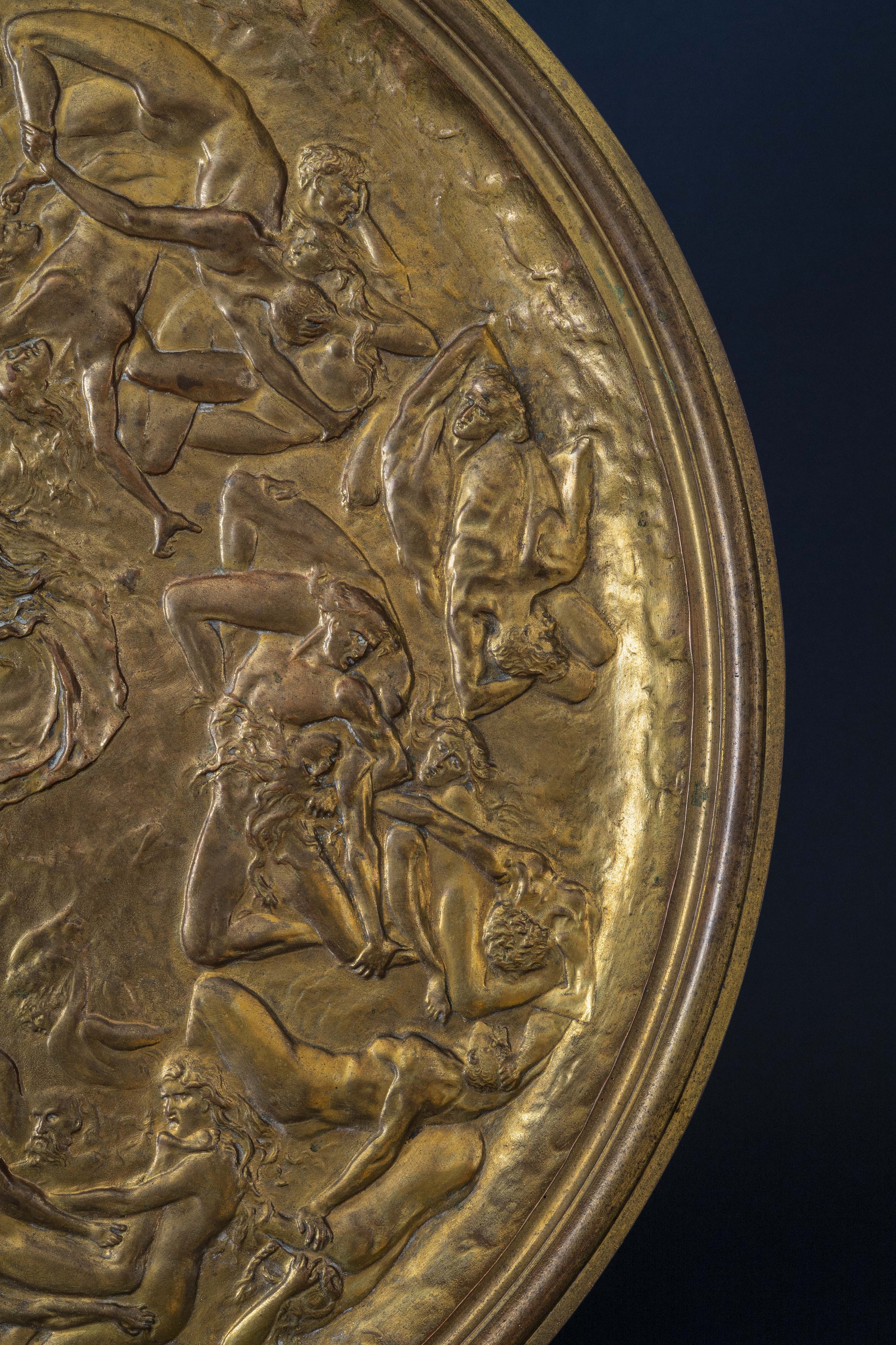 Ensemble de 9 plats de présentation néo-renaissance