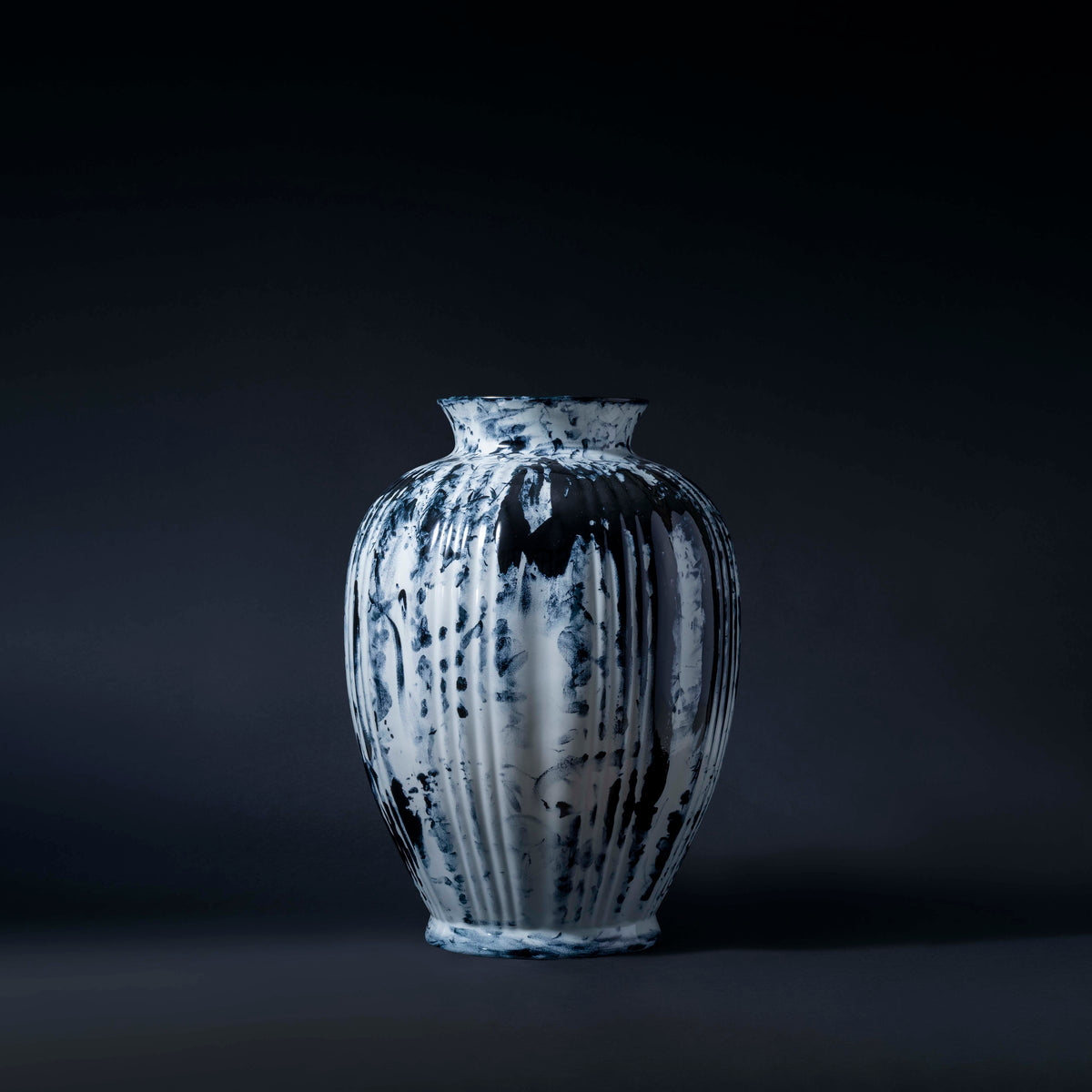 Vase One Minute Delft Black N°9, Marcel Wanders pour PINTO