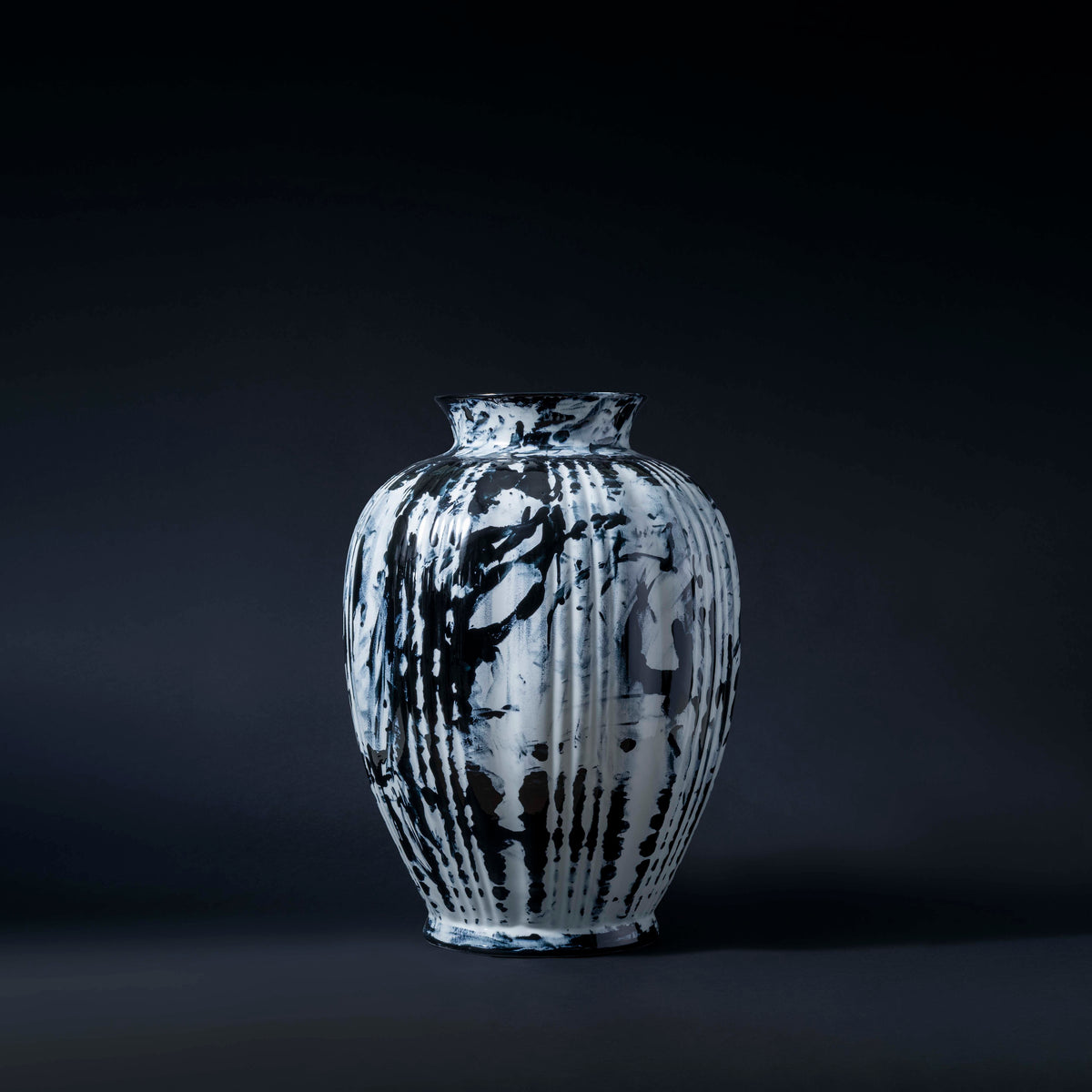 Vase One Minute Delft Black N°11, Marcel Wanders pour PINTO