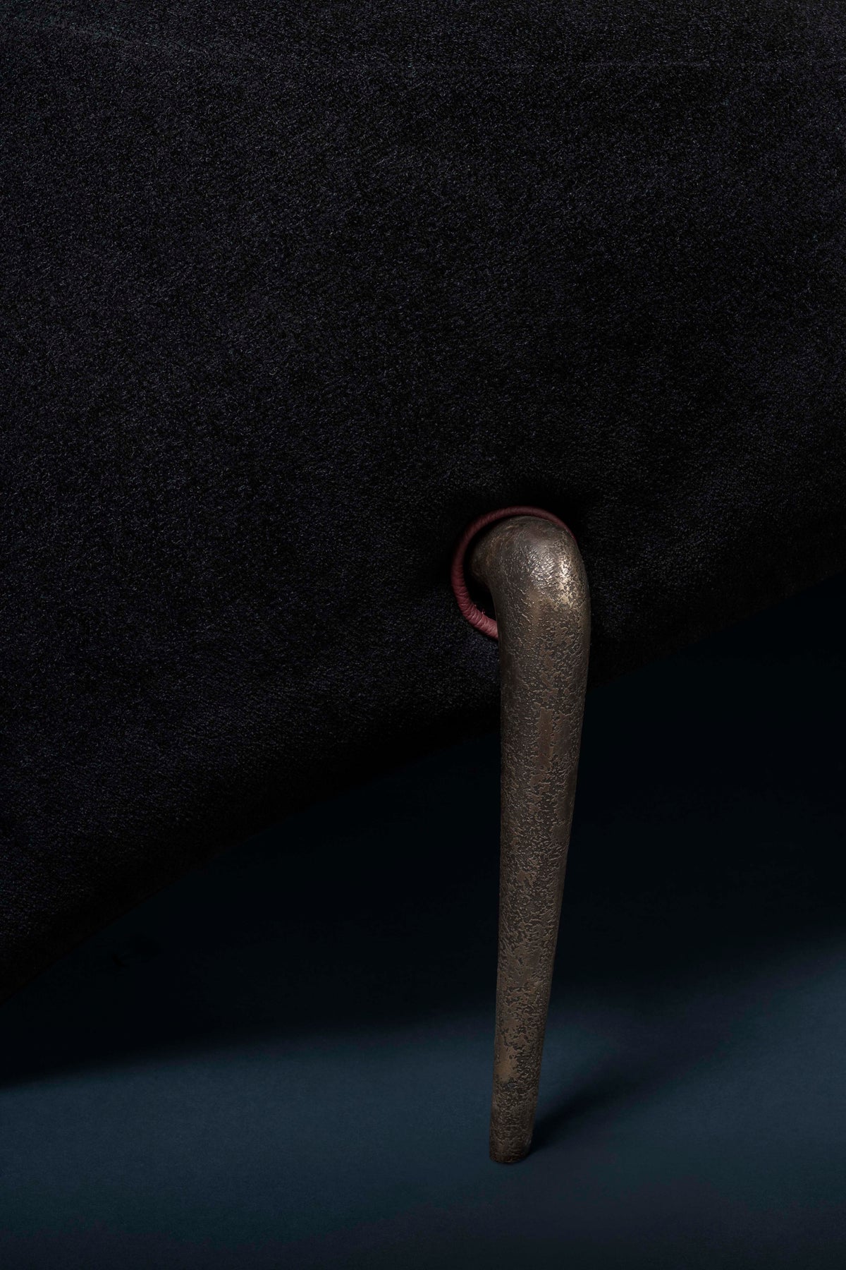 Fauteuil Sting, détail du pied